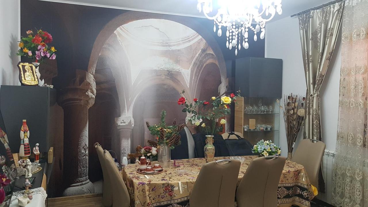 Casa Cojanu Hotel เปโตรชานิ ภายนอก รูปภาพ